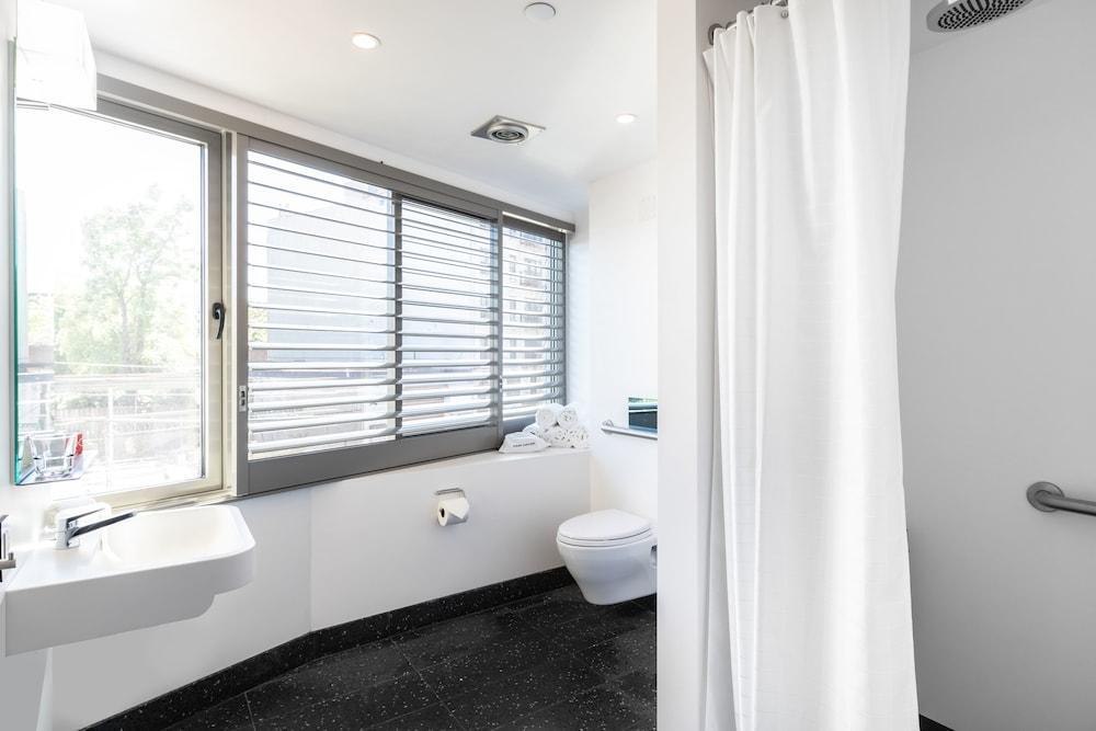 Hotel Pod Brooklyn 3*
