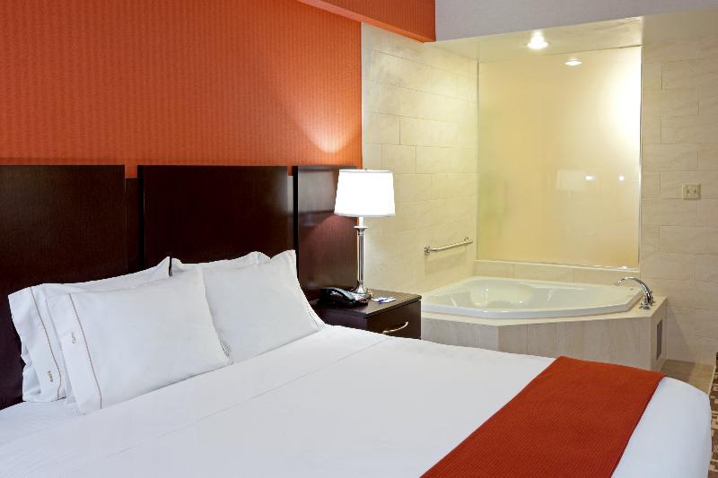 Express Maspeth By Ihg Nova York