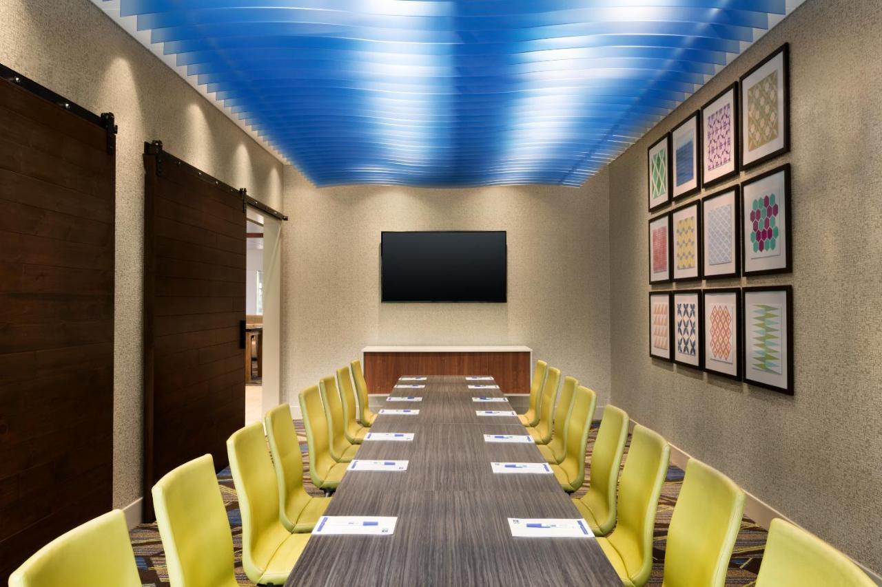 Express Brooklyn - Kings Hwy, An Ihg Khách sạn 3*