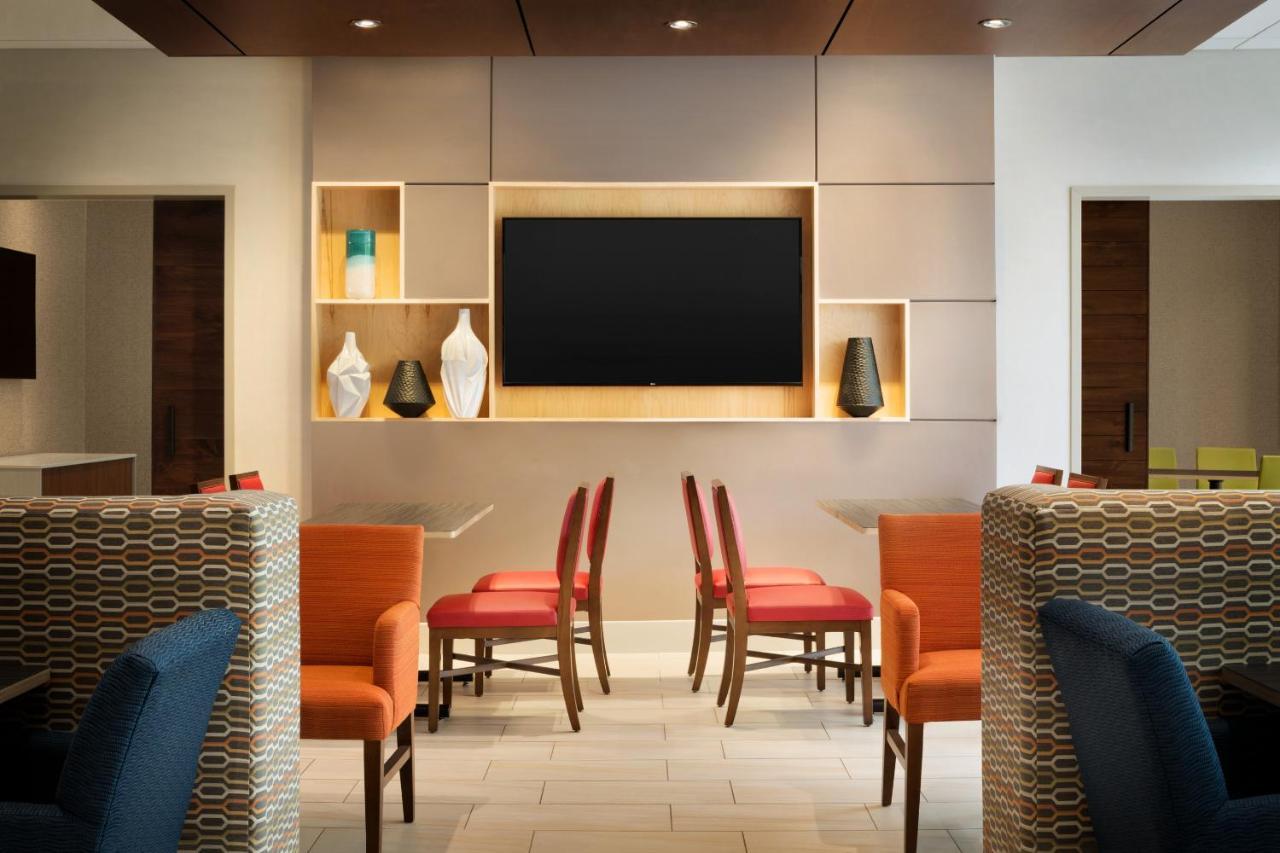 Express Brooklyn - Kings Hwy, An Ihg Khách sạn 3*